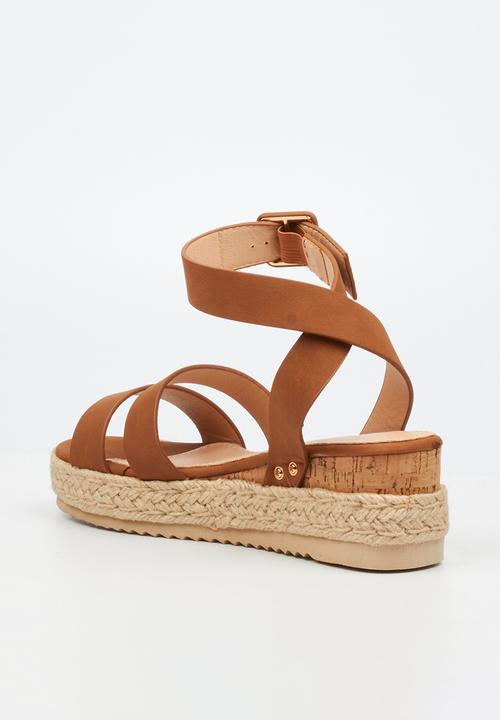 Miss Black - Steffi 2 wedge - tan