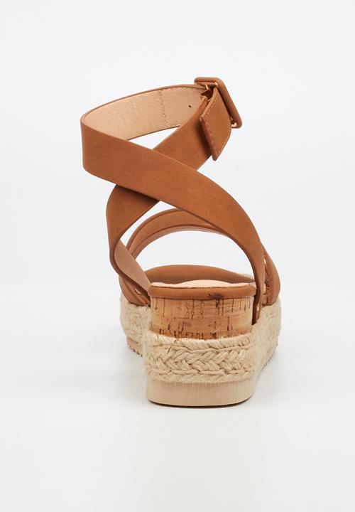 Miss Black - Steffi 2 wedge - tan