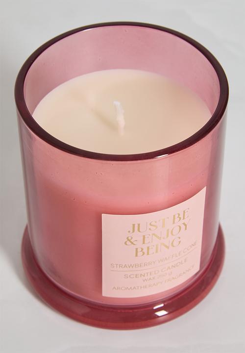 H&S - Scented Candle Strawberry Waffle Cone