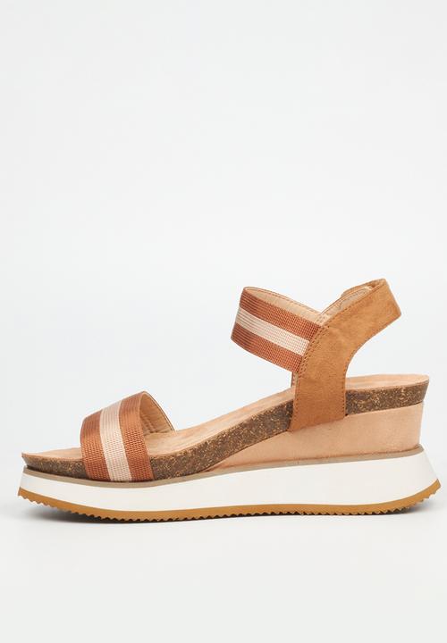 Butterfly Feet - Salma 1 heel - tan