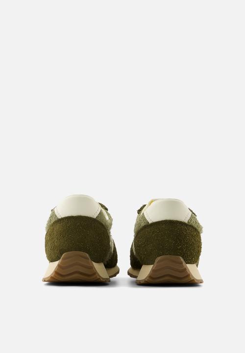 New Balance  - 471 Low Profile