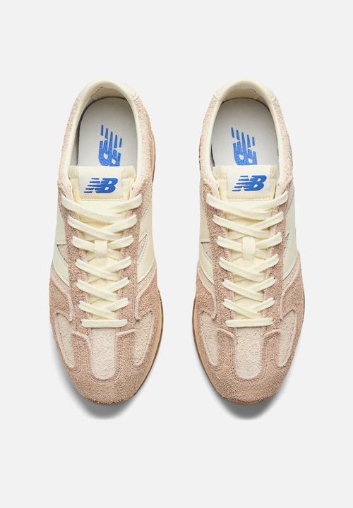 New Balance  - 471 Low Profile