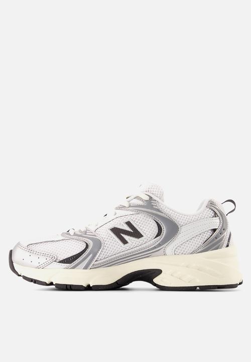 New Balance  - U530 v1
