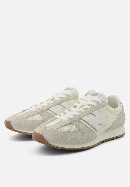 New Balance  - 471 Low Profile