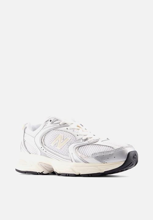New Balance  - U530 v1