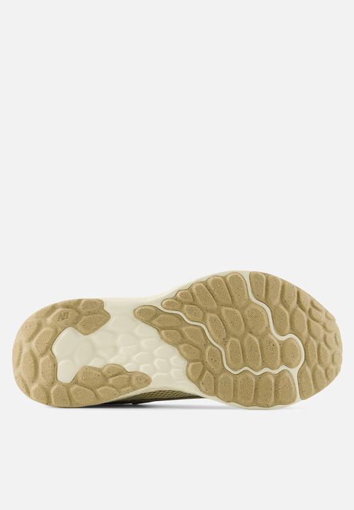 New Balance  - Fresh Foam Arishi v4 Tira Lux
