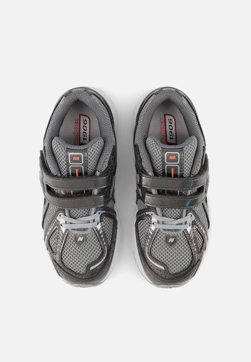 New Balance  - Kids 1906 pre-school - grey
