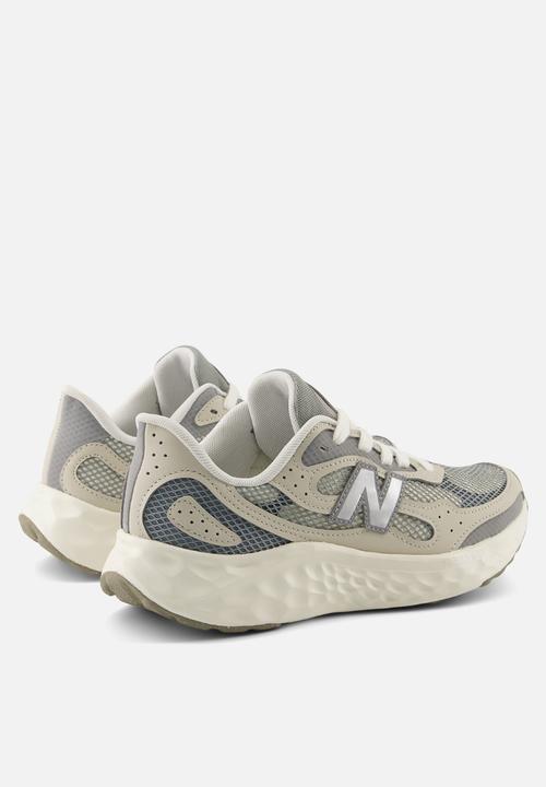 New Balance  - Fresh Foam Arishi v4 Tira Lux