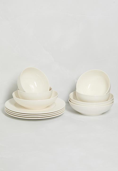 Excellent Houseware - Embossed porcelain plate set of 4 - white