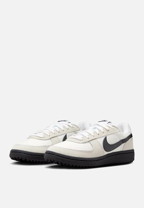 Nike - Nike Field General Grade School
