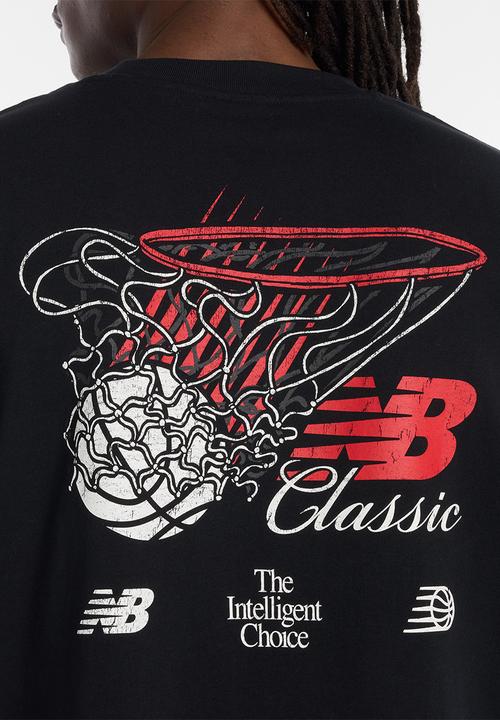 New Balance  - Hoops Classic Graphic Tee - Black