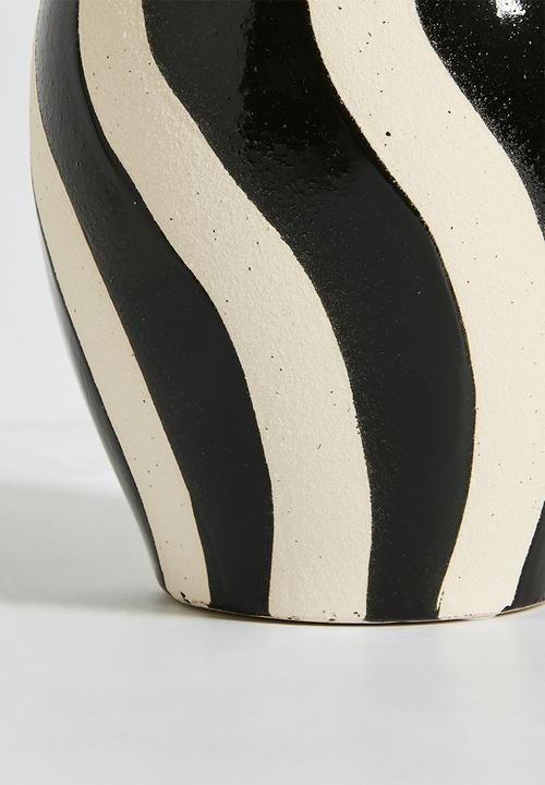H&S - Ceramic Swirl Vase - Black & White