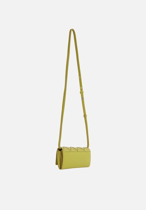 Calvin Klein - Ck woven convertible wallet bag- avocado oil