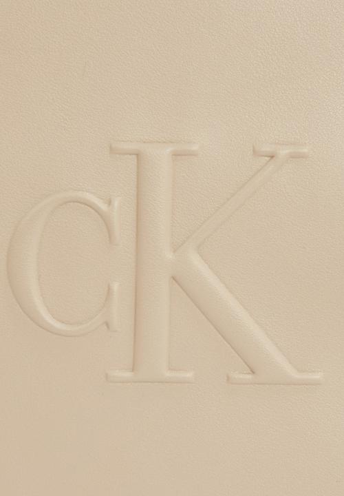 Calvin Klein - Sculpted mini ew tote - crockery