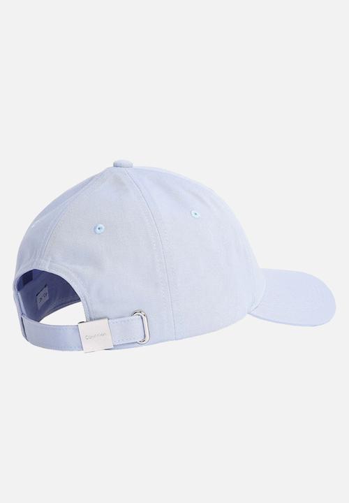 Calvin Klein - Ck metal cotton cap- zen blue