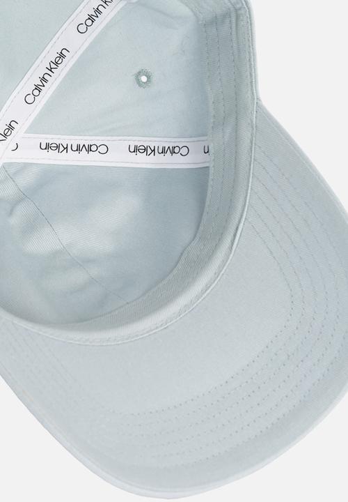 Calvin Klein - Embroidered monogram cap- sky grey