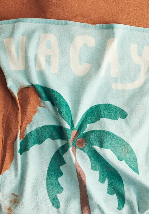 H&M - Patterned bath towel - turquoise vacay today