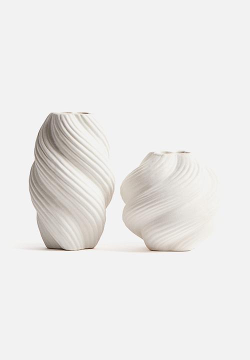 H&M - 2 pack mini stoneware vases - white