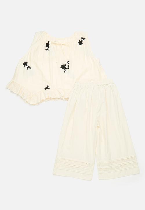 Pop Candy - Gathered handkerchief hem top & pants with lace inset - ecru/black
