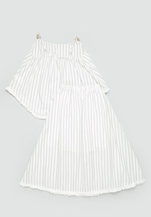 Pop Candy - Spaghetti strap top with wooden beads & skirt - white/stripes