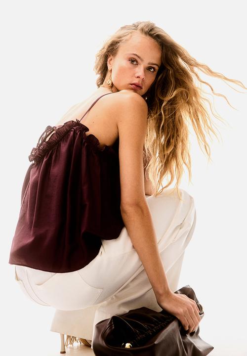 H&M - Frill-trimmed strappy top - burgundy