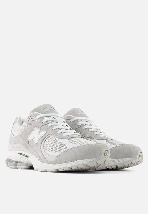 New Balance  - U2002R v1