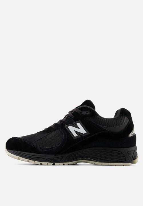 New Balance  - U2002R v1