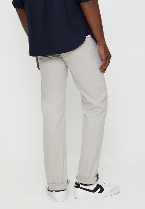 Ben Sherman - Slim Fit Stretch Chino - Stone