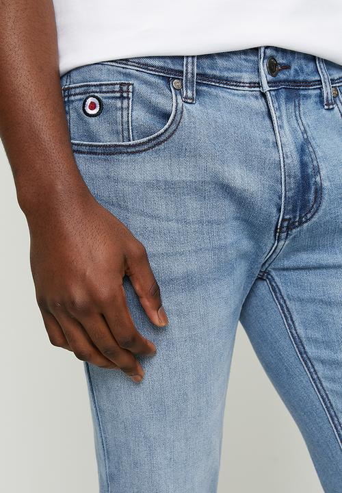 Ben Sherman - Slim Fit Essential Denim Lt Blue - Lt Blue
