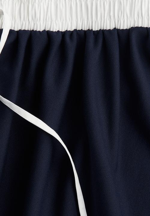 H&M - Flared mini skirt - dark blue