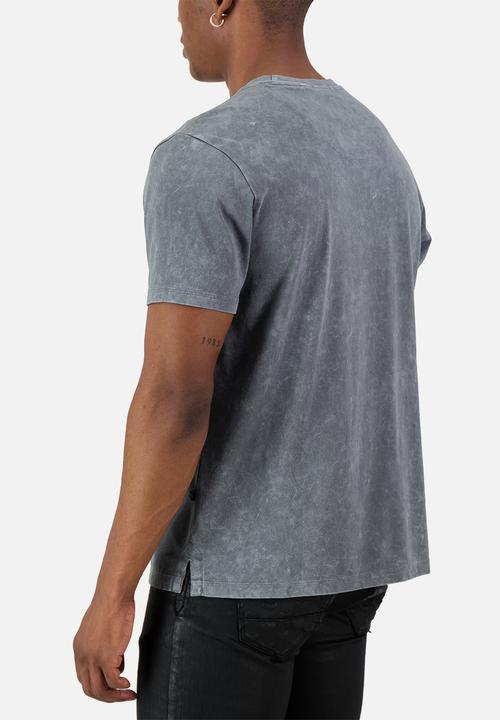 S.P.C.C - Rodgers Tee Regular Fit Fashion Tee - Celeste