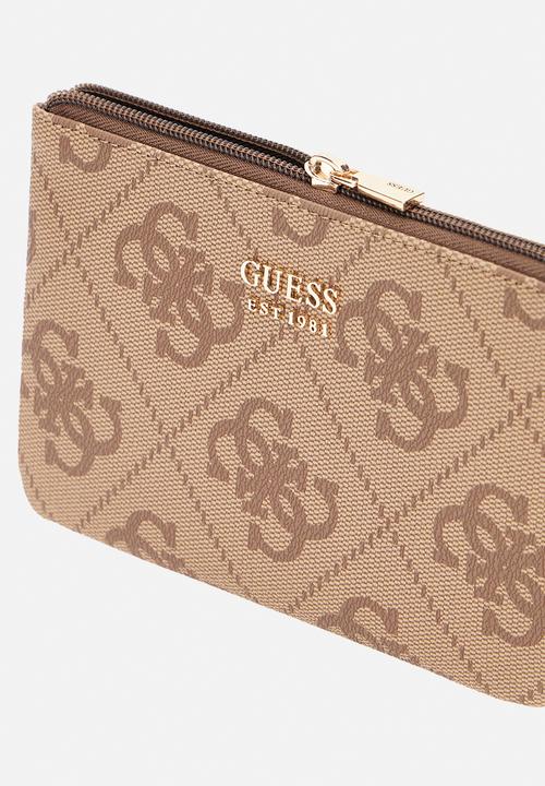GUESS - BERTA JEWELRY ORG & PSSPRT PCH -  LATTE LOGO/BROWN