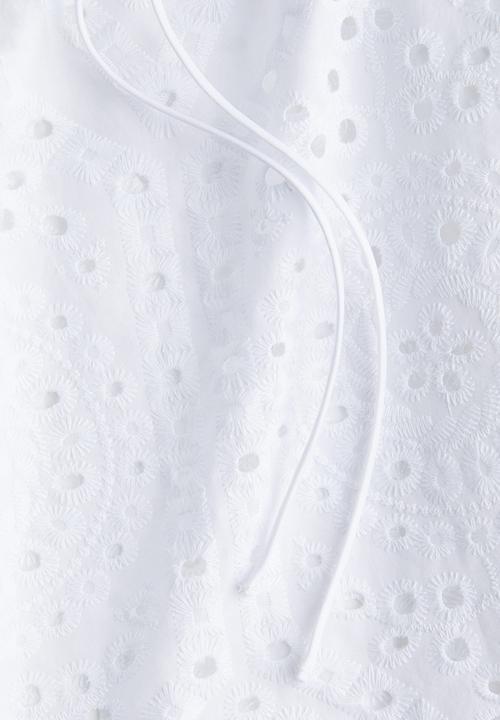 H&M - Broderie anglaise blouse - white