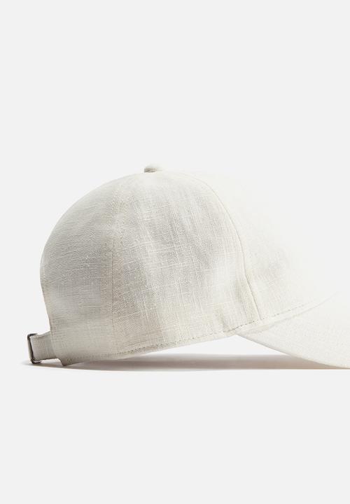 H&M - Ramie-blend cap - white