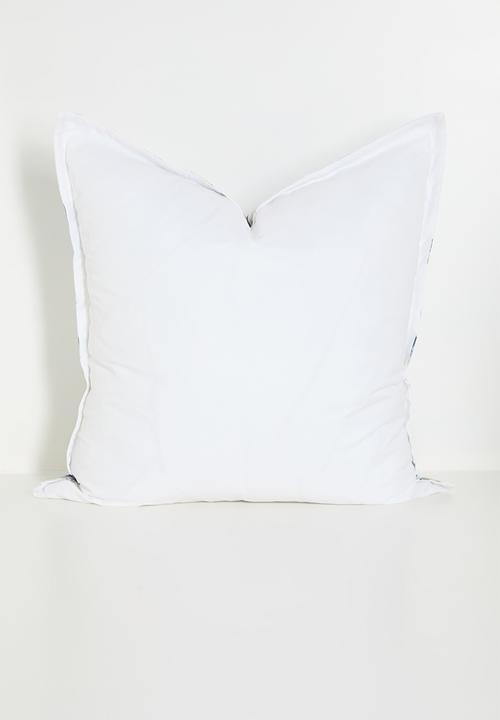 Grey Gardens - Fish pond cushion cover - multi