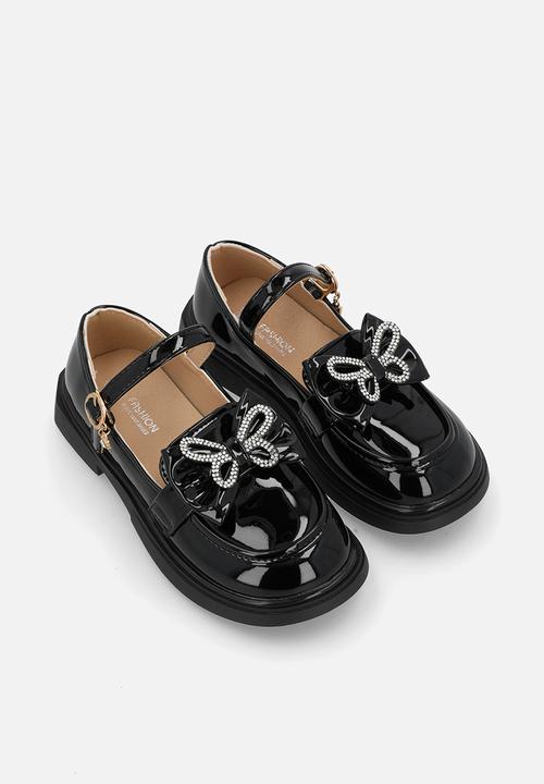 Pop Candy - Mary Janes with bow and studded butterfly detail - black