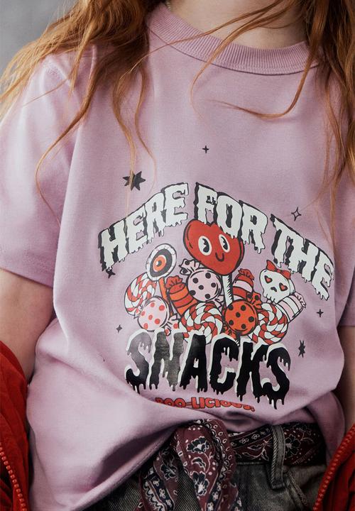 Cotton On - Poppy oversize graphic print tee - pers chalky mauve/here for the snacks