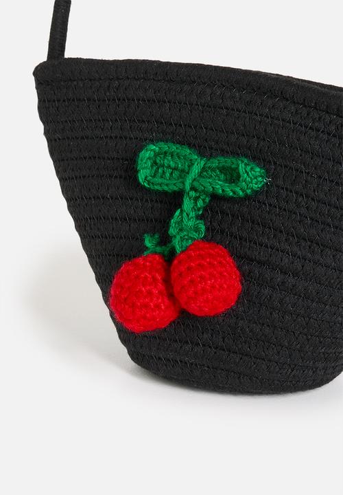Pop Candy - Bucket-shaped straw bag with knitted cherries - black