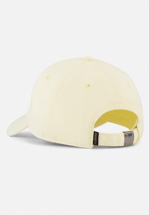 PUMA - Wardrobe ess metal dad cap - gold moon