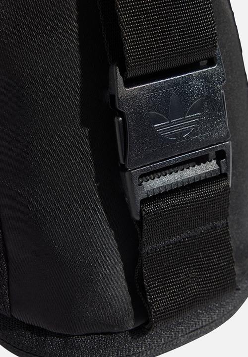 adidas Originals - Adicolor Small Item Bag - Black