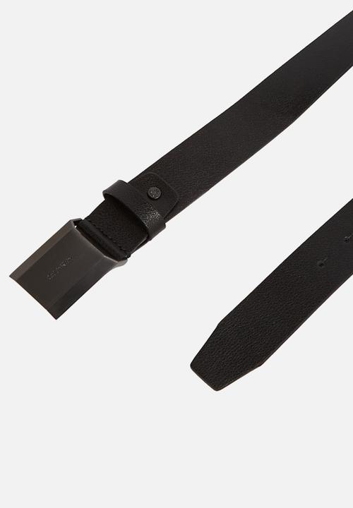 Calvin Klein - Adj Beveled Plaque Pb 35Mm - Ck Black Pebble