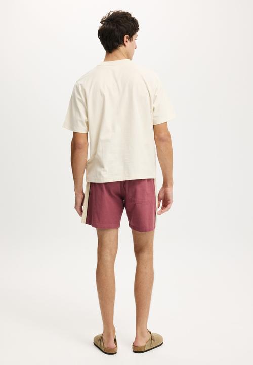 Cotton On - Easy Short - Burgundy/Bone Side Stripe