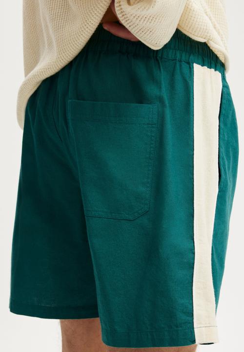 Cotton On - Easy Short - Teal/White Side Stripe