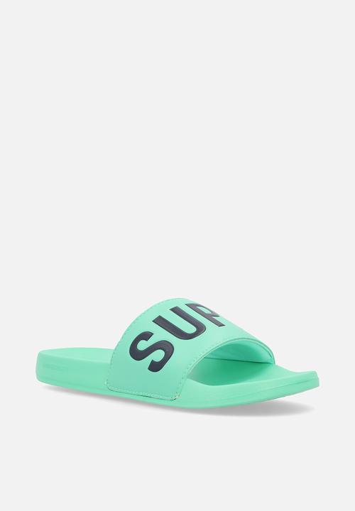 Superdry. - Core graphic pool slide - spring bud green