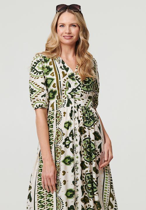 Izabel London - V-neck Covered Buttons A-Line Maxi Dress - Green