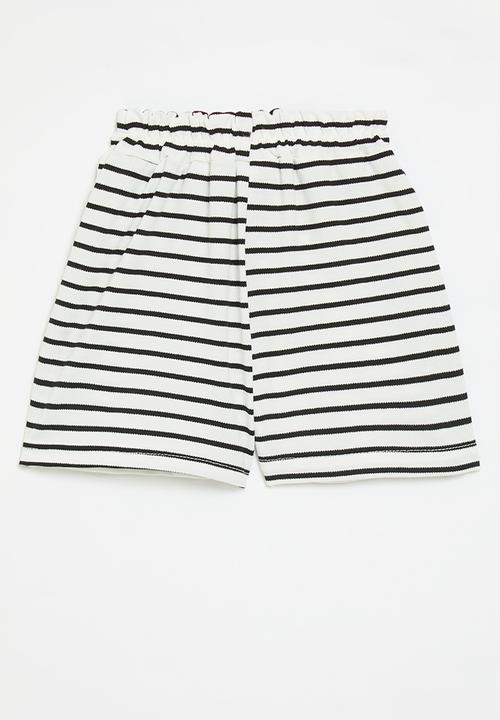 Pop Candy - Shorts with applique smiley box - white/black stripes