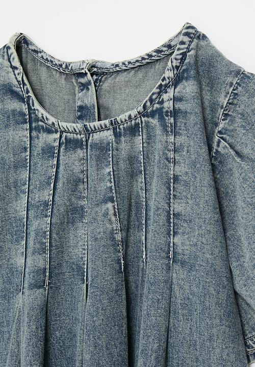 Pop Candy - Button closure denim dress with descending pin tuck detail - blue