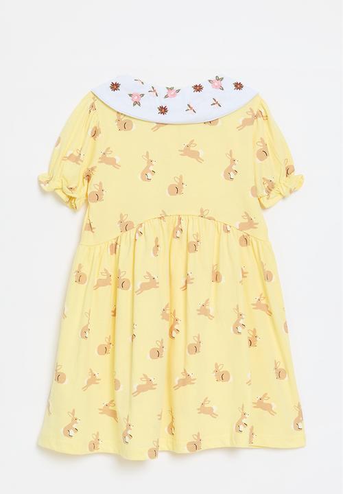 Pop Candy - Rounded edge embroidered collar dress - yellow/bunnies/white
