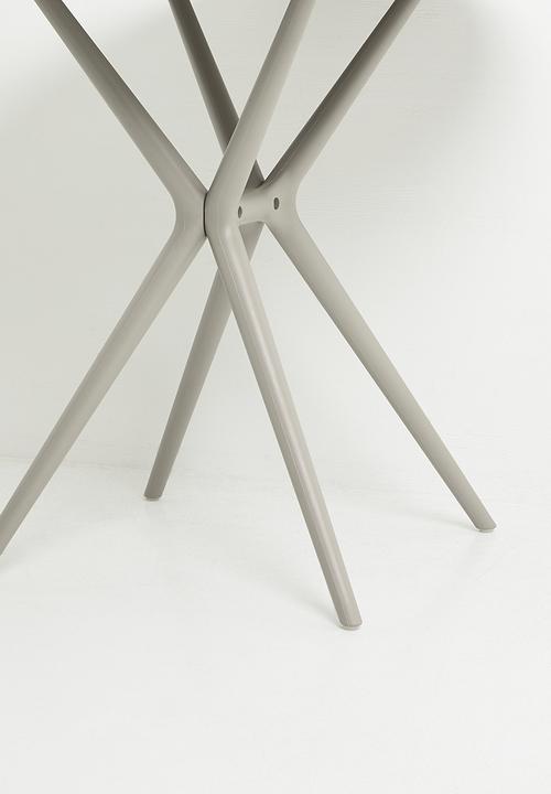 H&S - Bora outdoor table  - sand