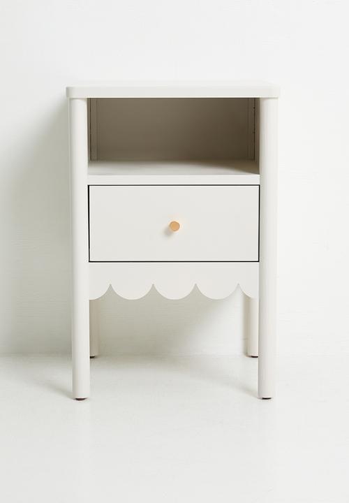 Sixth Floor - Dillan bedside table - natural